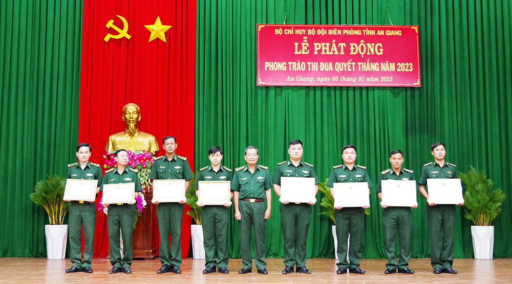 Bộ Chỉ huy Bộ đội Biên phòng An Giang phát động phong trào thi đua quyết thắng năm 2023