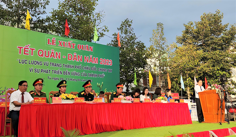 TP. Châu Đốc xuất quân thực hiện các công trình “Tết quân - dân” năm 2023