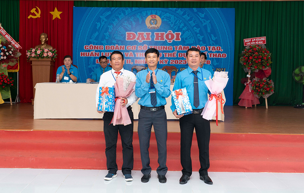 Đại hội Công đoàn cơ sở Trung tâm Đào tạo, Huấn luyện và thi đấu thể dục thể thao tỉnh An Giang lần thứ II, nhiệm kỳ 2023-2028