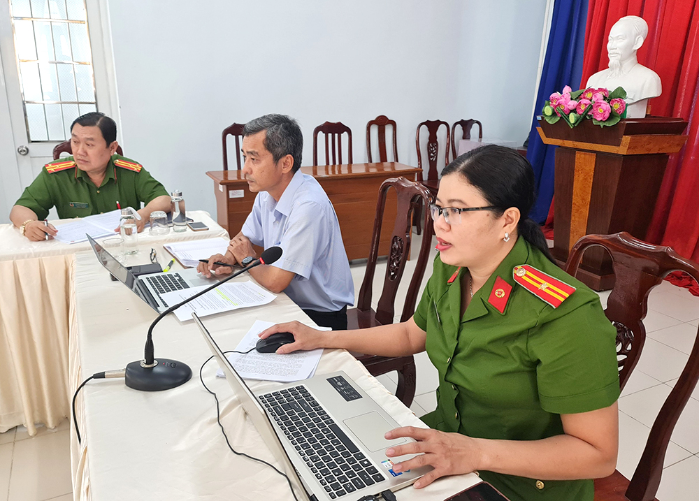 Tập huấn tích hợp nhiều dịch vụ công trong một lần thao tác