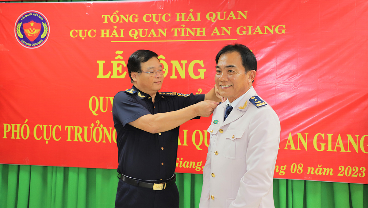 Cục Hải quan An Giang có tân Phó Cục trưởng
