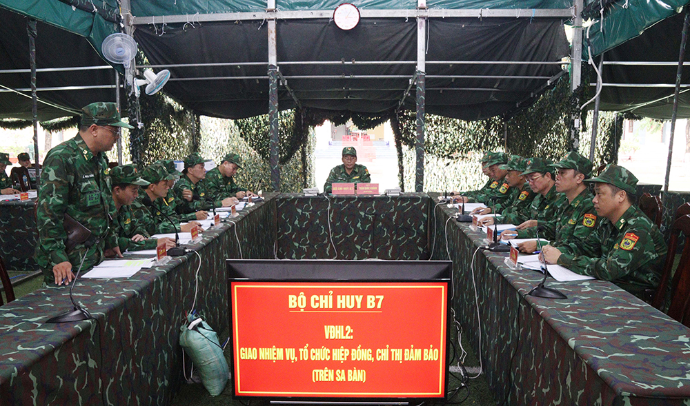 Hoàn thành diễn tập Chỉ huy – Tham mưu 1 bên 2 cấp tại An Giang