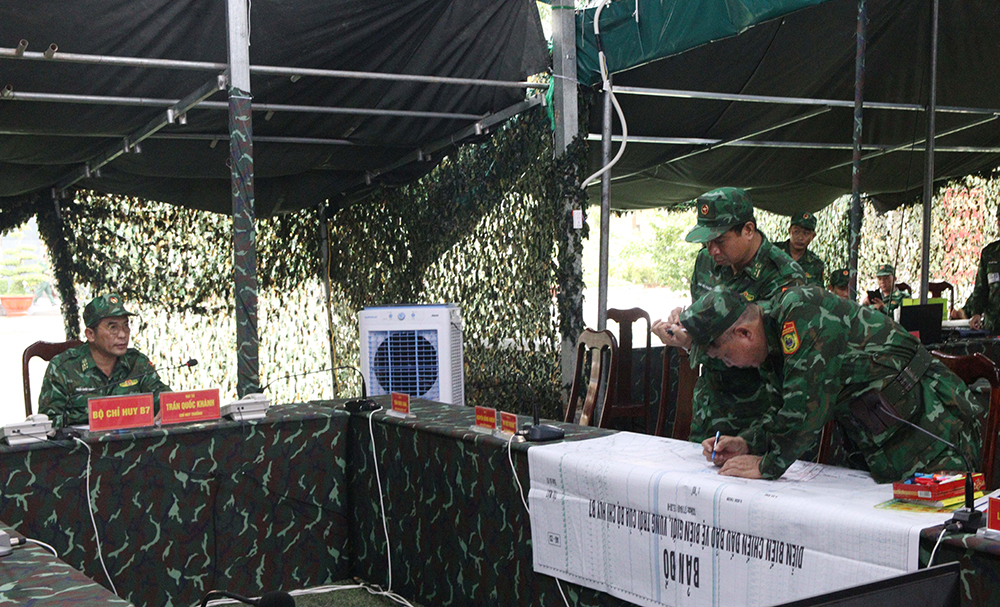 Hoàn thành diễn tập Chỉ huy – Tham mưu 1 bên 2 cấp tại An Giang