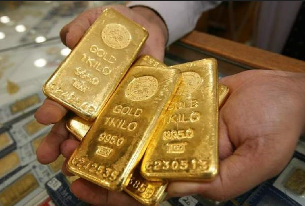 Giá vàng hôm nay 5/9: Kỳ vọng tăng giá, chinh phục mức 1.985 USD/ounce
