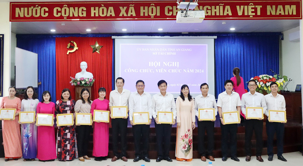 Sở Tài chính An Giang tổ chức Hội nghị công chức, viên chức 2024