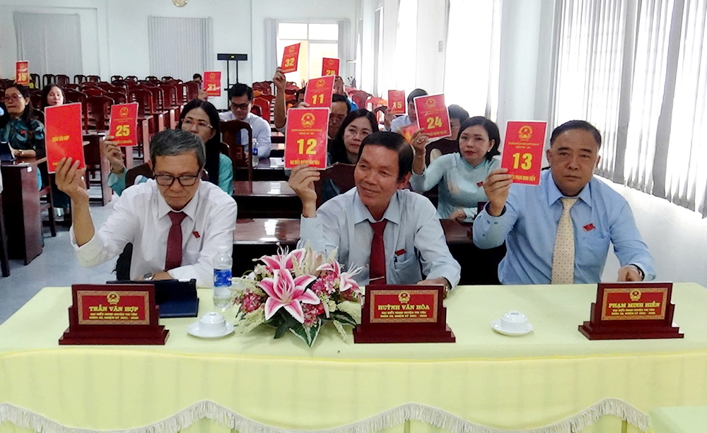 Huyện Tri Tôn tổ chức kỳ họp HĐND thứ 22