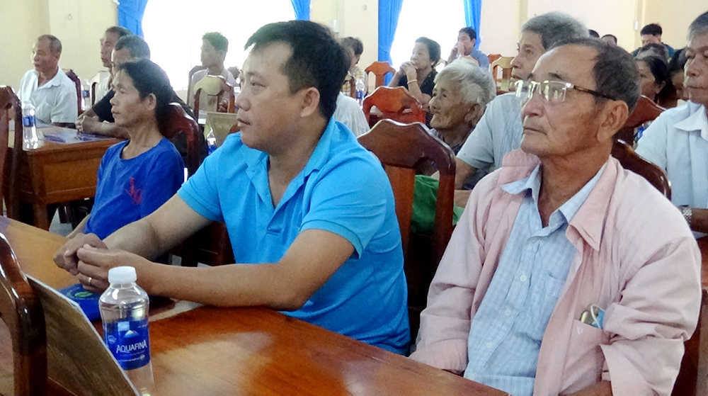 Xã Lương An Trà bàn giao 24 căn nhà thuộc Chương trình xóa nhà tạm, nhà dột nát