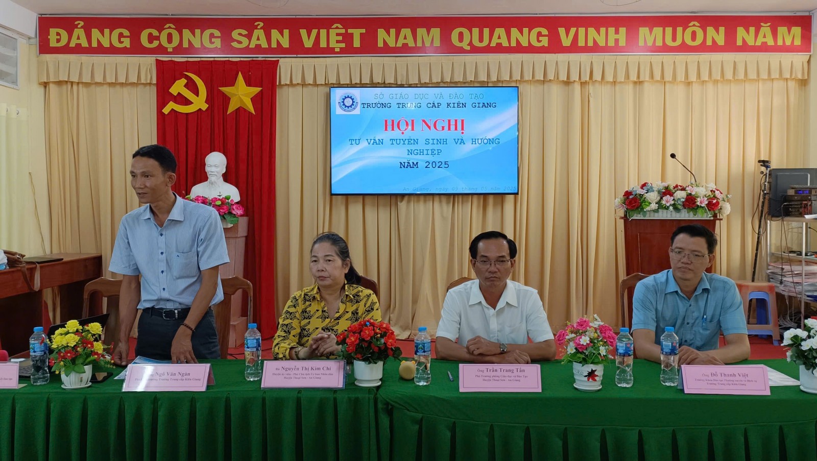 Hội nghị tư vấn tuyển sinh, hướng nghiệp năm 2025
