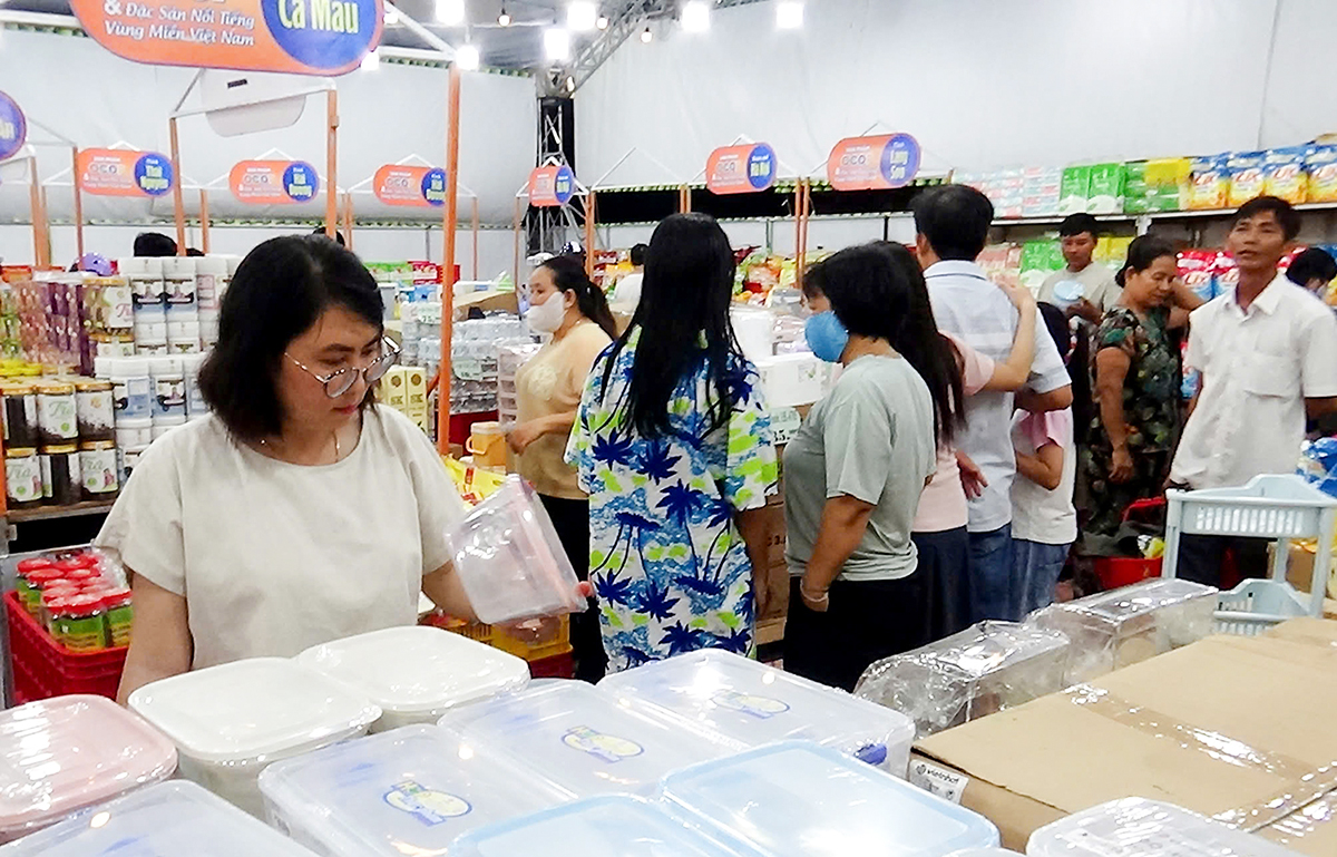 Ngày hội Hàng Việt về nông thôn - Sản phẩm OCOP Tri Tôn - An Giang