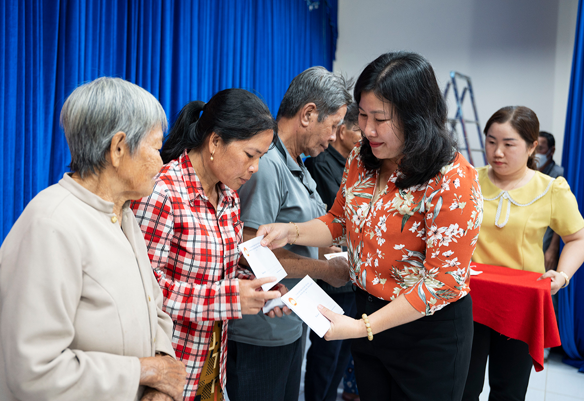 Châu Thành học tập và làm theo lời Bác dạy