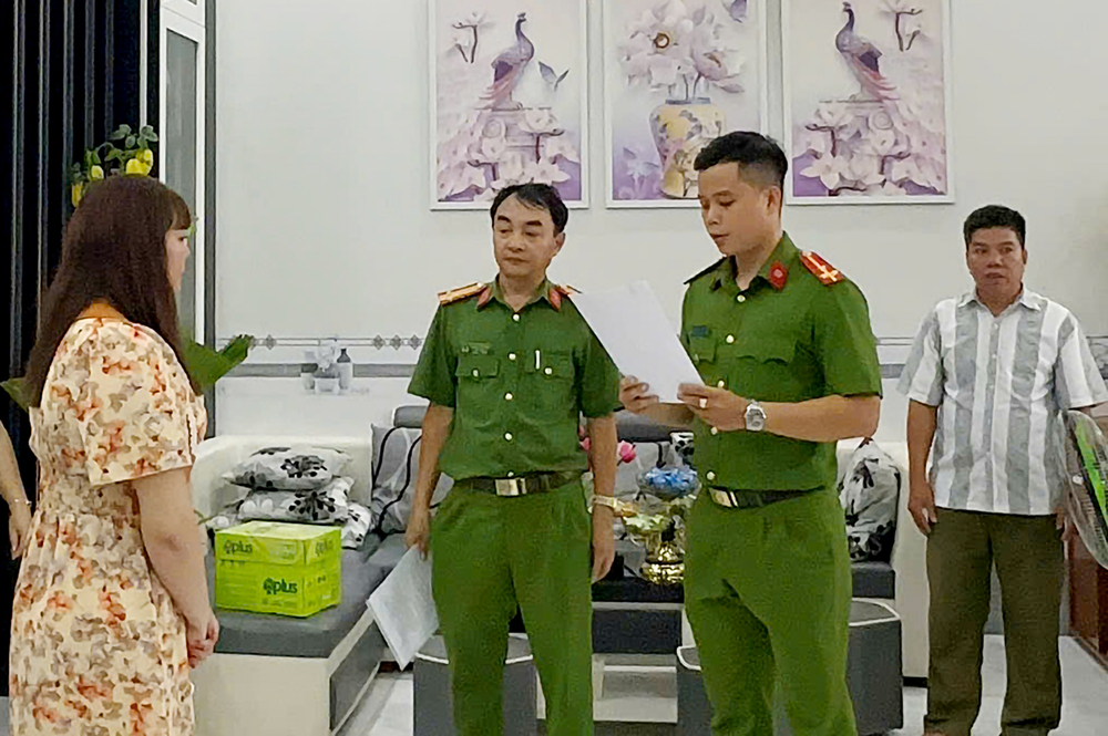 Bắt 2 đối tượng sử dụng không gian mạng để lừa đảo