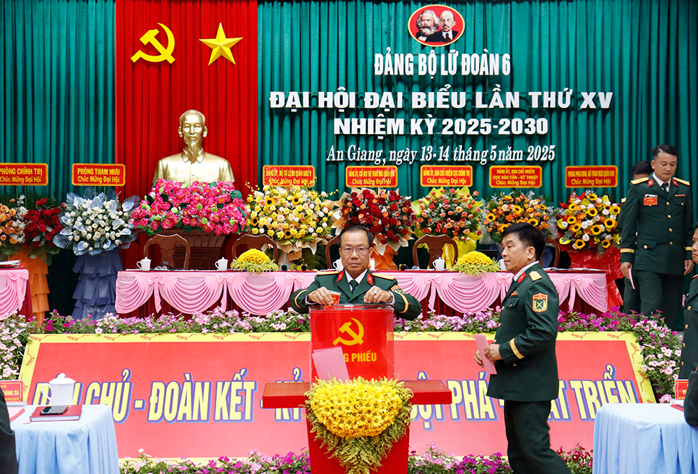 Đại hội đại biểu Đảng bộ Lữ đoàn 6 (nhiệm kỳ 2025 - 2030) thành công tốt đẹp