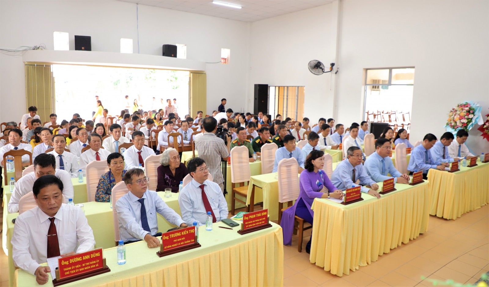Xã Mỹ Hòa Hưng đón bằng công nhận đạt chuẩn nông thôn mới kiểu mẫu