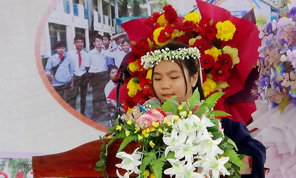 Trường THCS thị trấn Tri Tôn tổ chức Lễ tri ân và ra trường cho học sinh lớp 9