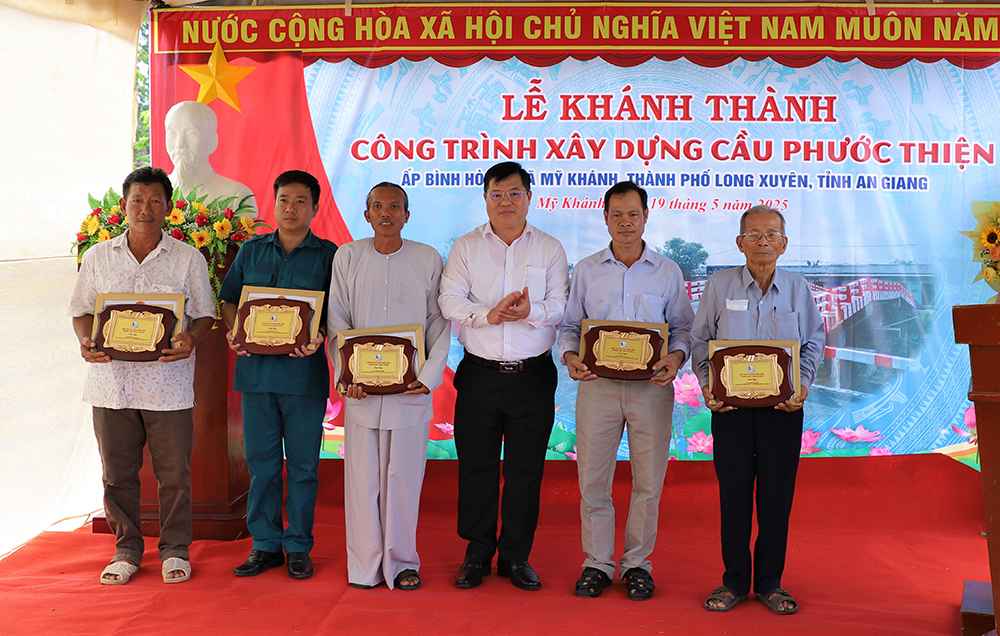 Xã Mỹ Khánh khánh thành cầu Phước Thiện