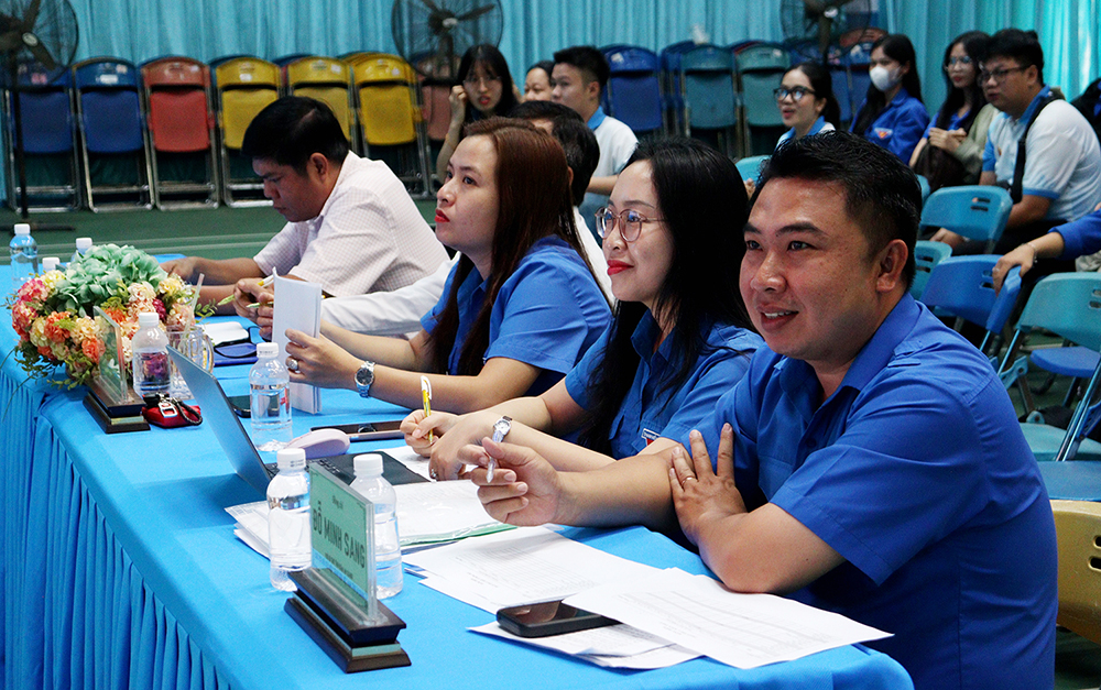 Sôi nổi cuộc thi tìm hiểu về Luật Phòng, chống tác hại thuốc lá