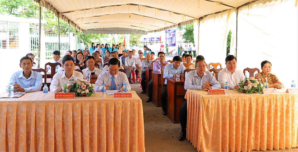TP. Long Xuyên nâng cấp 9 tuyến đường