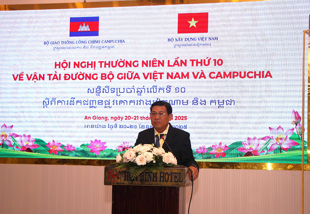 Hội nghị thường niên lần thứ 10 về vận tải đường bộ giữa Việt Nam và Campuchia