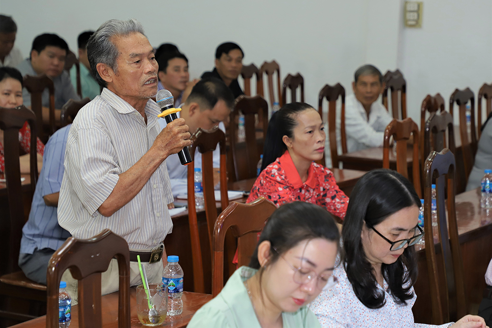 Cử tri phường Mỹ Thới, Mỹ Thạnh gửi gắm nhiều ý kiến đến HĐND tỉnh và TP. Long Xuyên