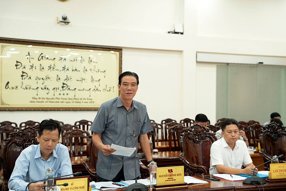 Bí thư Tỉnh ủy An Giang Lê Hồng Quang chủ trì họp Ban Chỉ đạo tỉnh về tổng kết thực hiện Nghị quyết 18-NQ/TW