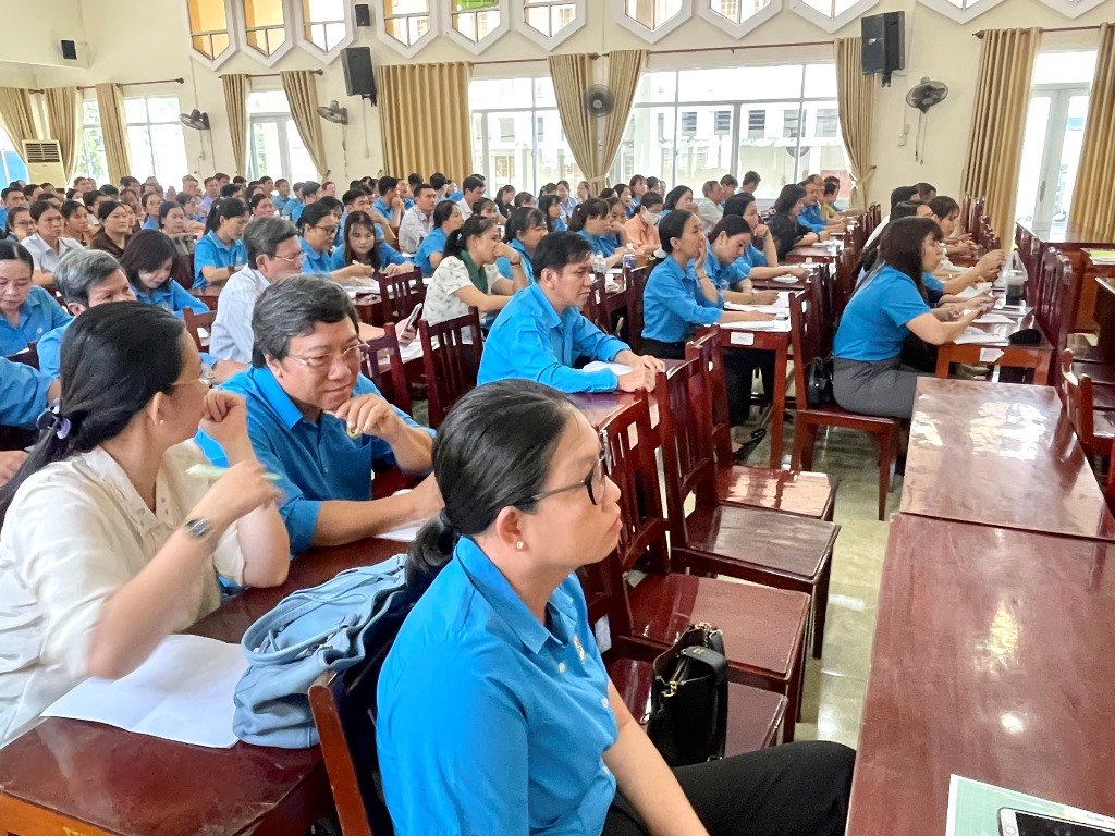 Triển khai kế hoạch sắp xếp tổ chức bộ máy công đoàn