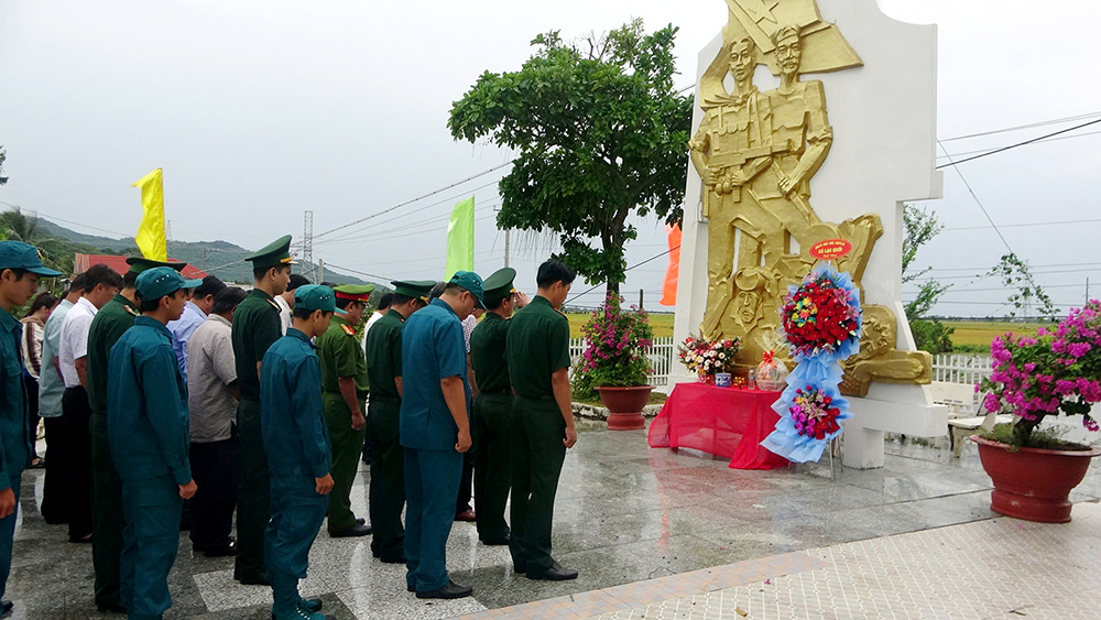 Tri Tôn kỷ niệm 76 năm Chiến thắng cầu sắt Vĩnh Thông, tưởng niệm cố Thủ tướng Võ Văn Kiệt