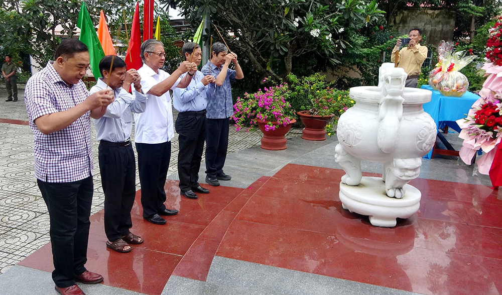 Tri Tôn kỷ niệm 76 năm Chiến thắng cầu sắt Vĩnh Thông, tưởng niệm cố Thủ tướng Võ Văn Kiệt