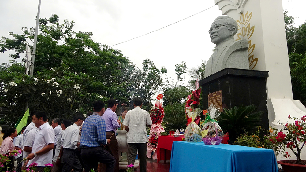 Tri Tôn kỷ niệm 76 năm Chiến thắng cầu sắt Vĩnh Thông, tưởng niệm cố Thủ tướng Võ Văn Kiệt