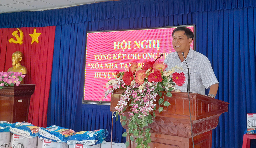 Huyện Phú Tân hoàn thành xóa nhà tạm, nhà dột nát