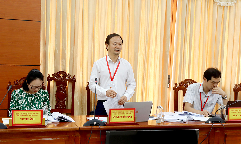 Thứ trưởng Bộ Giáo dục và Đào tạo kiểm tra công tác chuẩn bị tổ chức Kỳ thi tốt nghiệp THPT tại An Giang
