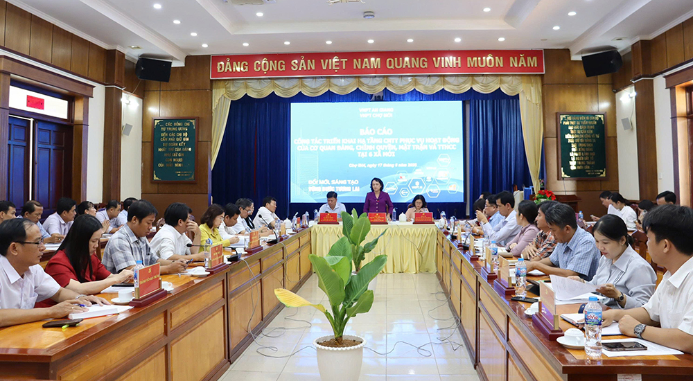 Chợ Mới báo cáo triển khai hạ tầng phục vụ hoạt động của 6 xã mới