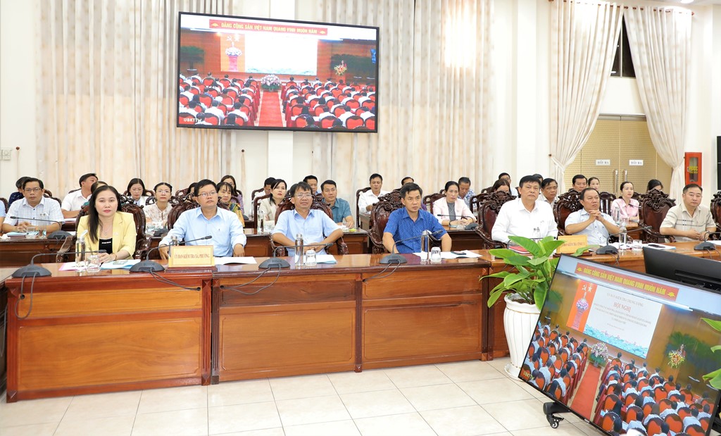 Tăng cường công tác kiểm tra, giám sát và thi hành kỷ luật Đảng