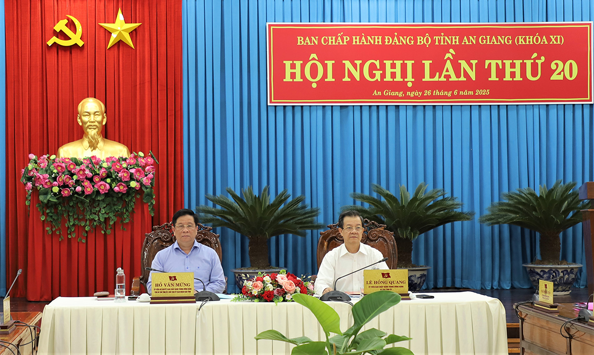 Bí thư Tỉnh ủy An Giang Lê Hồng Quang mong muốn An Giang tiếp tục đoàn kết, vững mạnh, kiến tạo quê hương Bác Tôn ấm no, hạnh phúc