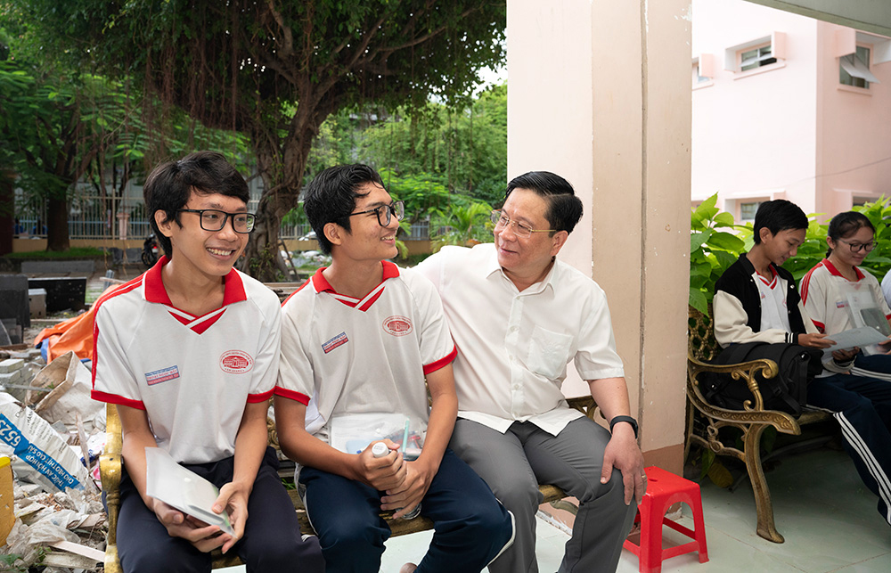 Lãnh đạo tỉnh An Giang thăm và kiểm tra các điểm thi Kỳ thi tốt nghiệp THPT 2025
