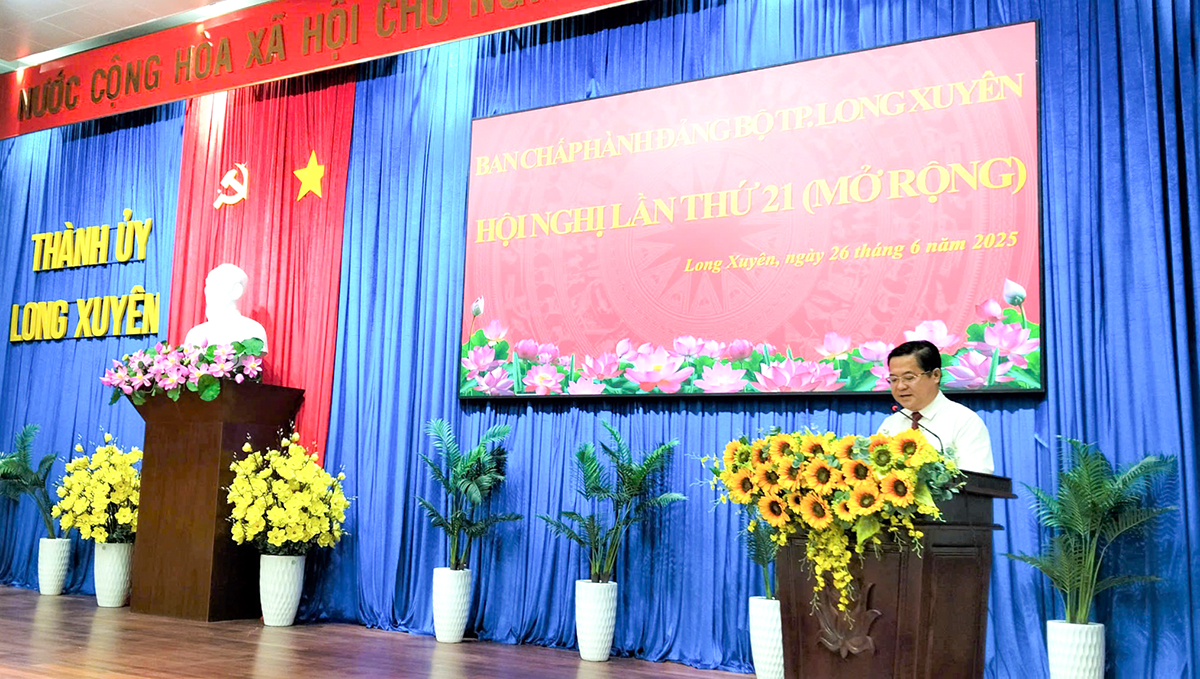 Hội nghị Ban Chấp hành Đảng bộ TP. Long Xuyên lần thứ 21 (mở rộng)
