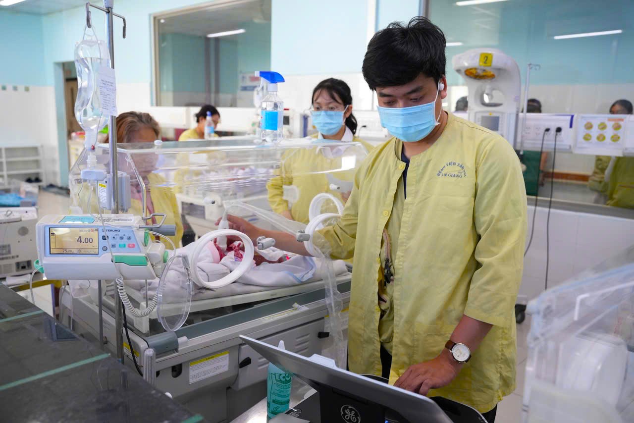 410 trẻ em mắc bệnh tim bẩm sinh được khám, tầm soát miễn phí