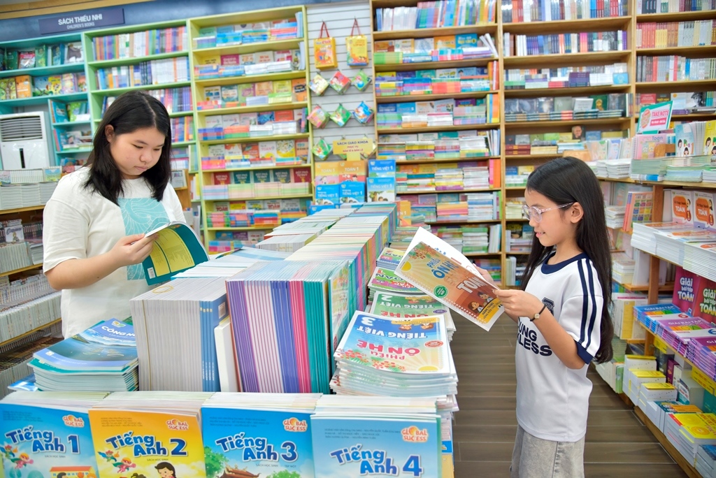 Sôi động mùa tựu trường năm học mới