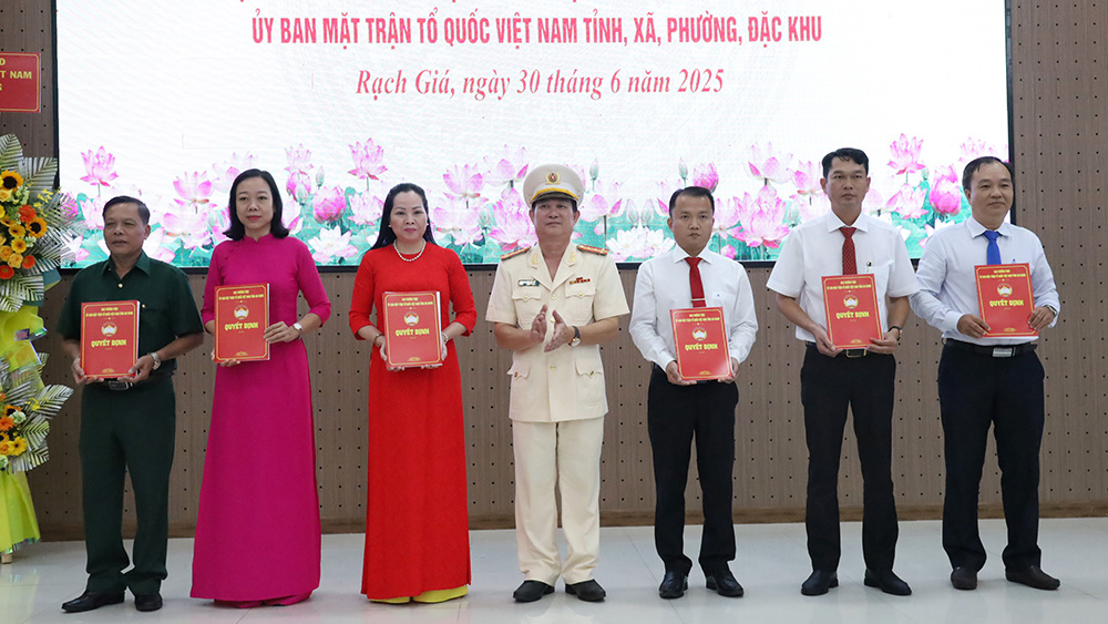 Ủy ban Mặt trận Tổ quốc Việt Nam phường Rạch Giá có 252 ủy viên