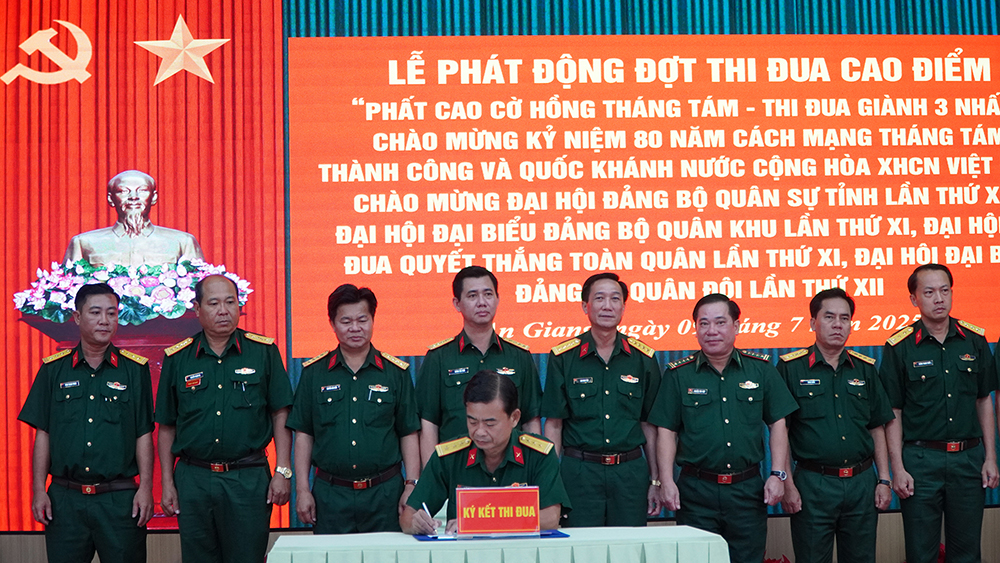 Bộ Chỉ huy Quân sự tỉnh An Giang phát động đợt thi đua cao điểm