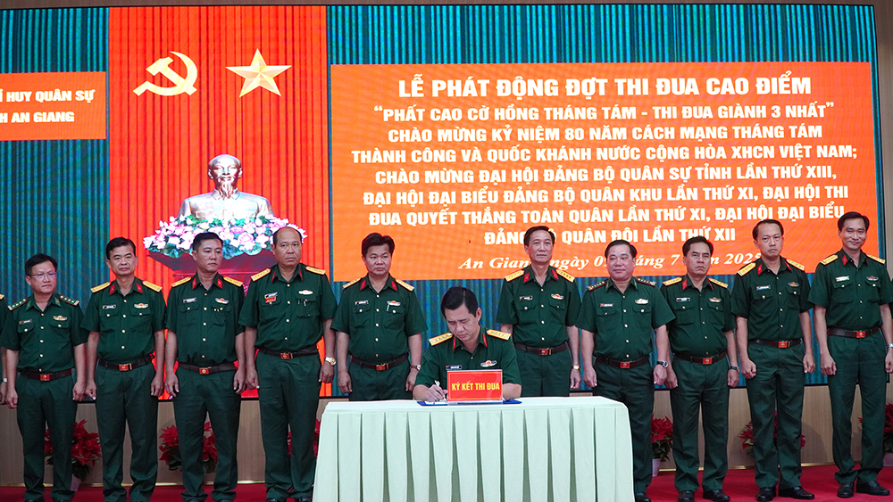 Bộ Chỉ huy Quân sự tỉnh An Giang phát động đợt thi đua cao điểm