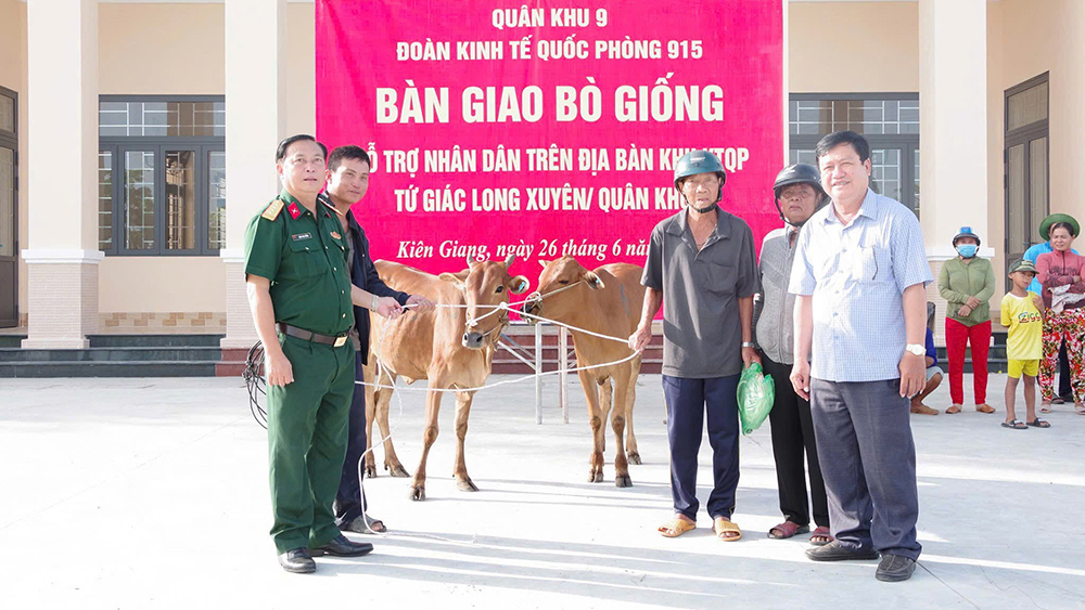 Đoàn Kinh tế Quốc phòng 915 tổ chức lễ kỷ niệm 10 năm thành lập