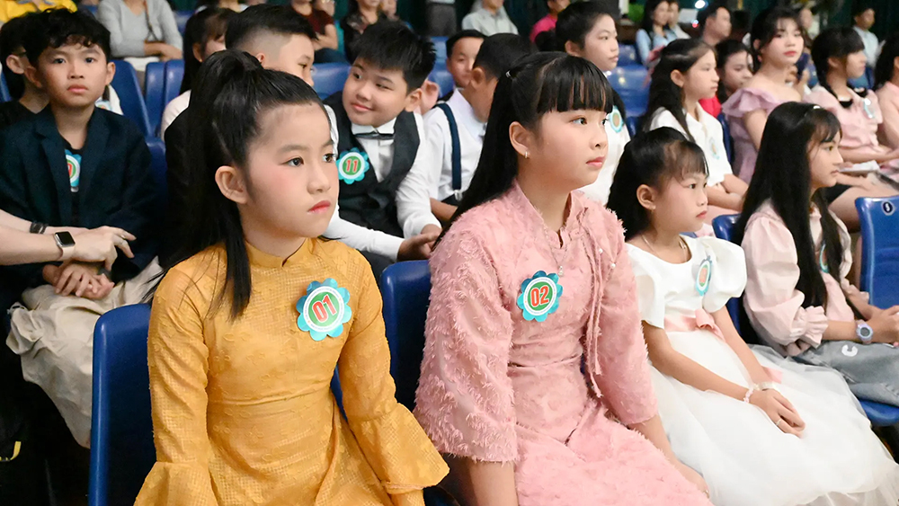 28 thí sinh tham gia vòng bán kết Cuộc thi “Em là phát thanh viên”