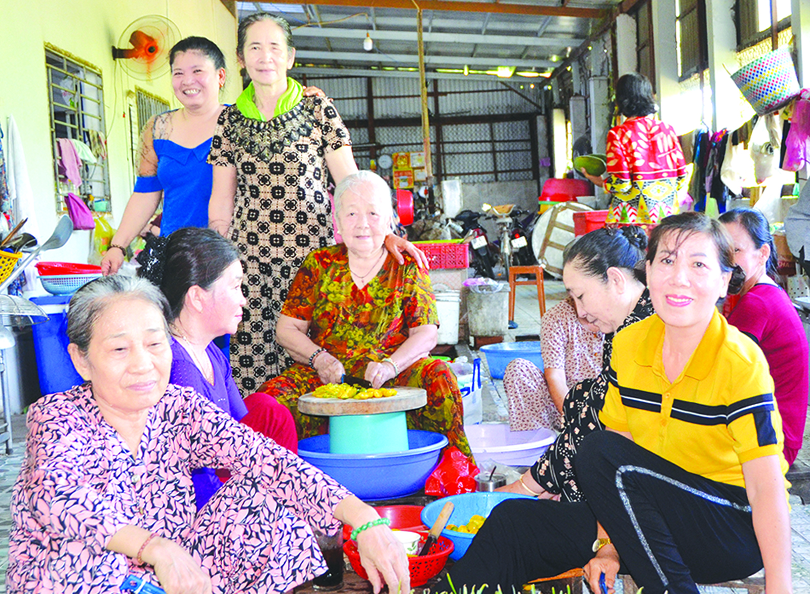 Ấm lòng bếp ăn từ thiện