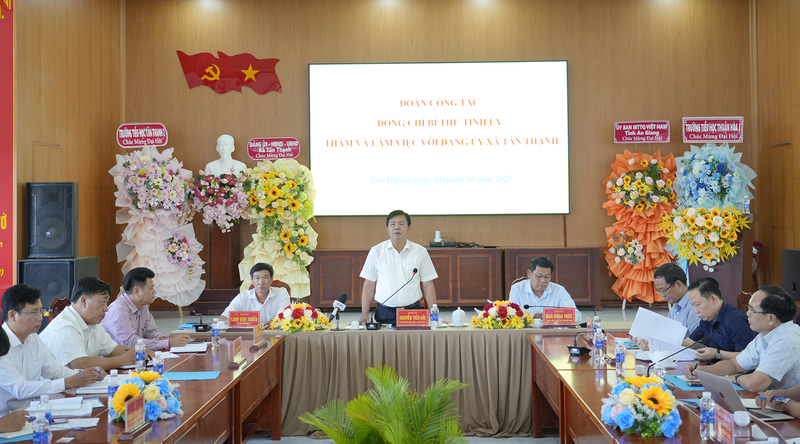 Bí thư Tỉnh ủy An Giang Nguyễn Tiến Hải kiểm tra, khảo sát tại xã Tân Thạnh