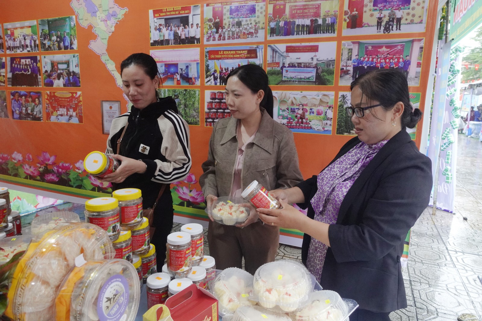 Phong phú các hoạt động tại Lễ hội Mai Thị Nương