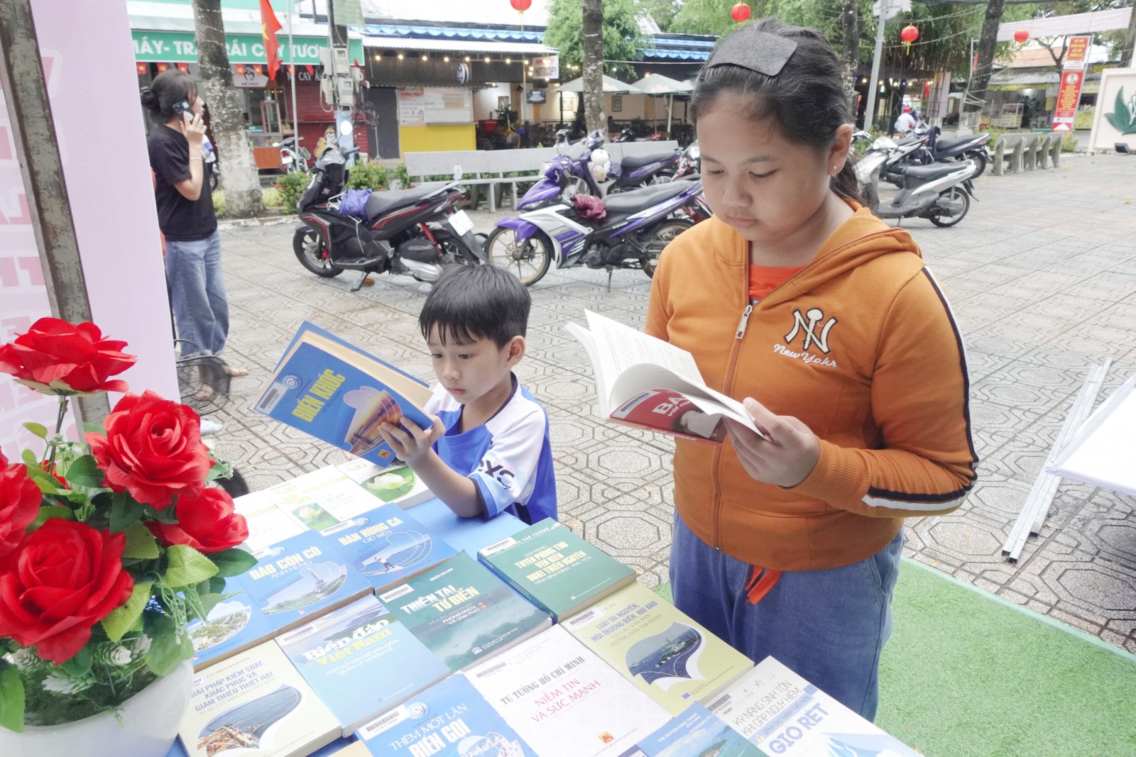 Phong phú các hoạt động tại Lễ hội Mai Thị Nương