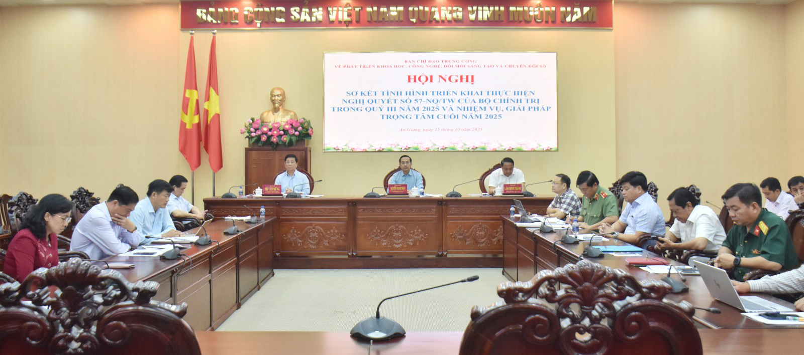 Tổng Bí thư Tô Lâm: Khoa học, công nghệ là yếu tố sống còn của quốc gia