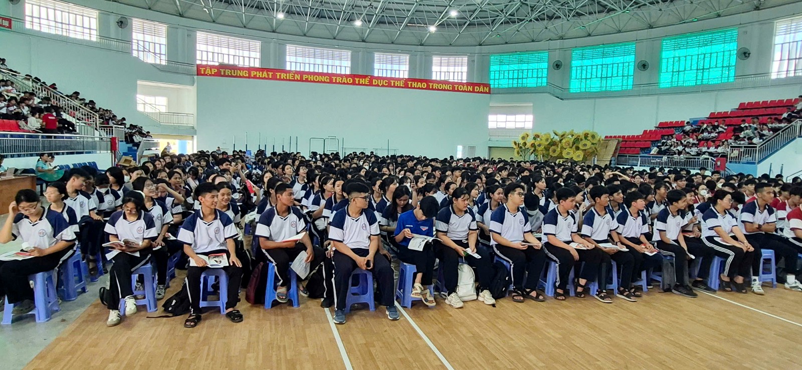 Trên 1.100 học sinh xã Tri Tôn tham gia chương trình hướng nghiệp