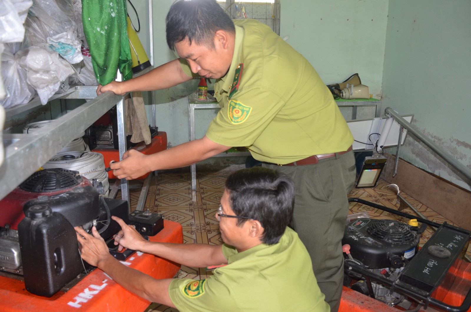 Kiểm tra công tác phòng cháy chữa cháy rừng tại xã An Minh và Vân Khánh