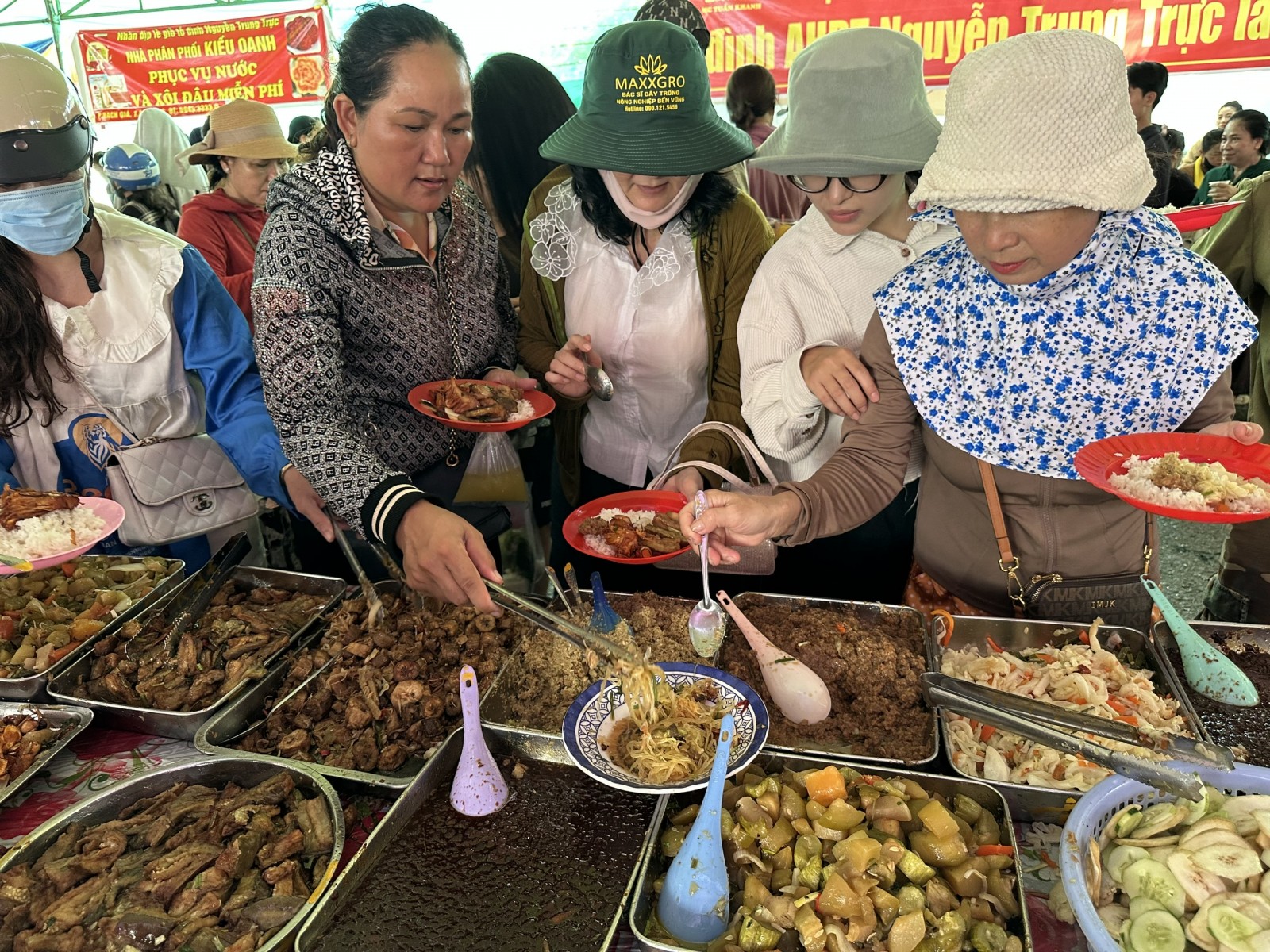 Đặc sắc ẩm thực chay ở Lễ hội Nguyễn Trung Trực - Hương vị từ tấm lòng nhân ái